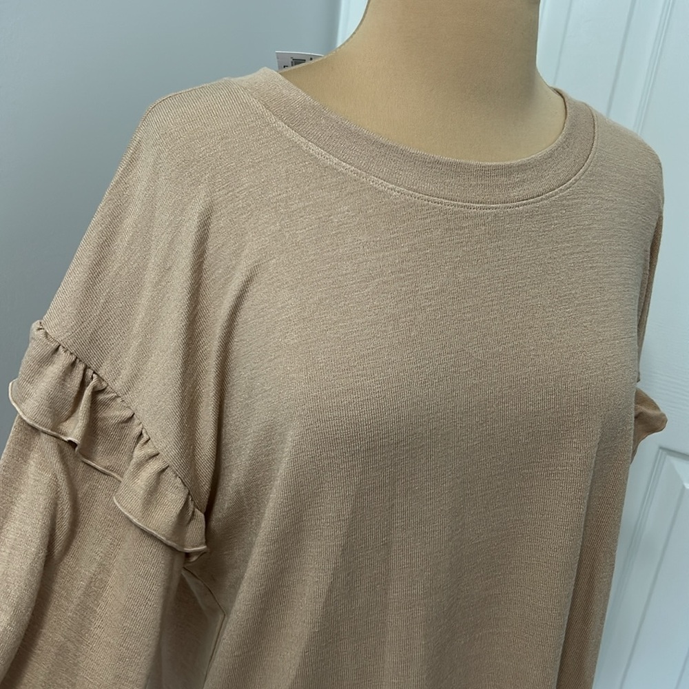 Gap Softspun Ruffled Top - Picture 6 of 9